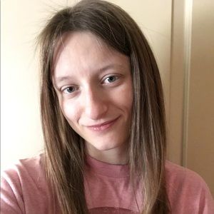 Meet your Posher, Jade